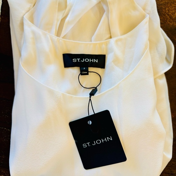 ST. JOHN 100% Silk Asymmetrical Blouse - Picture 12 of 14